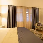 Hotel Veneza 3*