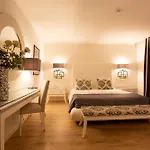 Hotel Veneza 3*