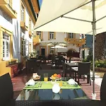 Veneza Hotel 3*