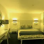 Hotel Veneza 3*