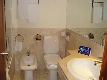 מלון Veneza 3*