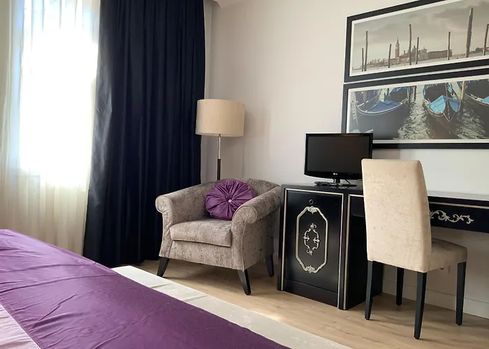 ベネザ ホテル 3*